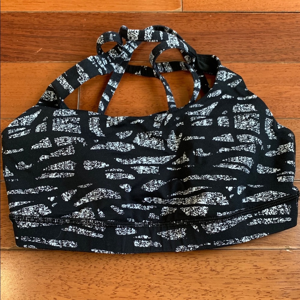 Lululemon Energy Sports Bra